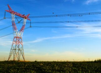 Plan para cancelar deudas de facturas eléctricas