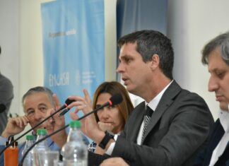 Cresto impulsa en el Congreso de la Nación la Ley de acceso universal al agua y saneamiento