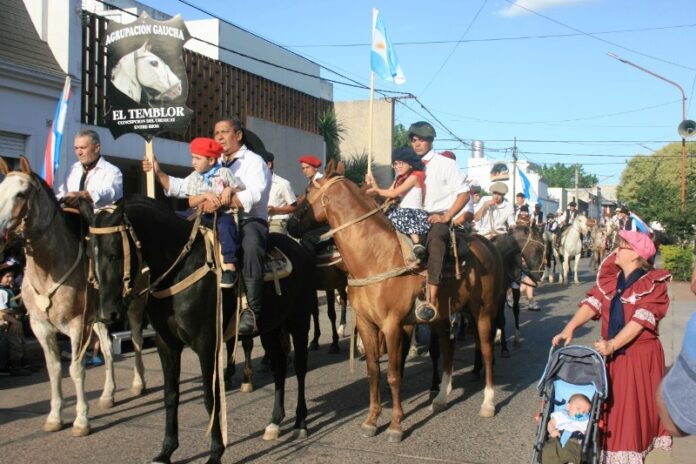 p1 día de la tradición1