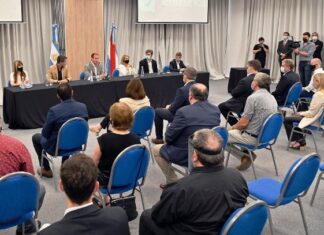 Firman contratos para obras por $649 millones