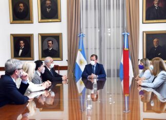 Bordet valoró el rol activo de las FF.AA. durante la pandemia