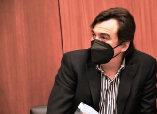 Testigo despegó a Juan Aguilera de las imprentas