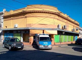 Murió al caer desde un techo mientras trabajaba