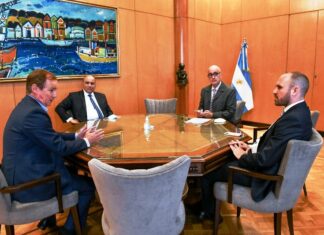 Bordet cargó contra los diputados opositores