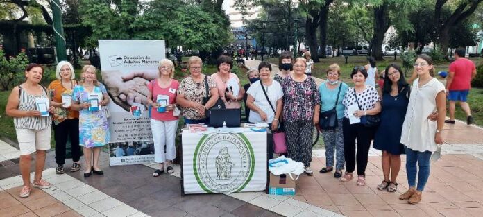 p4 - Realizaron una muestra de actividades en Plaza Ramírez 1