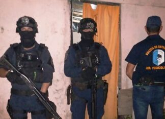 Realizaron procedimientos por el joven baleado