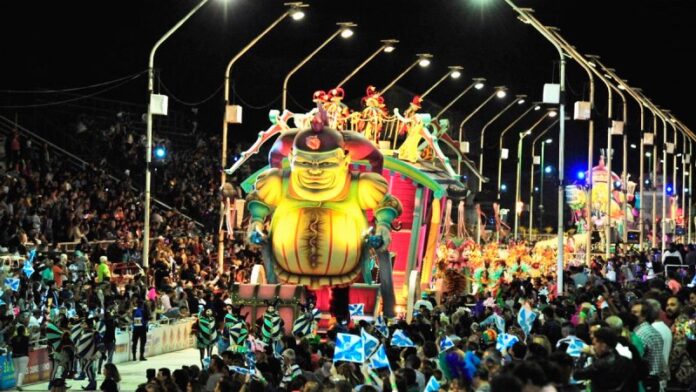 PÁGINA 8 CARNAVAL GUALEGUAYCHÚ