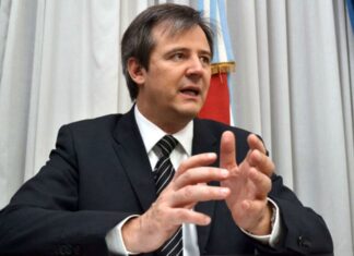 Bahl: “A los reclamos hay que hacerlos trabajando”