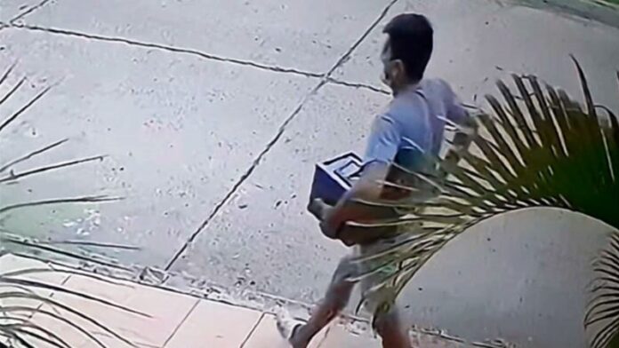 Pagina 7 26 de febrero de 2022 Ex policía fue detenido tras robar una caja de seguridad