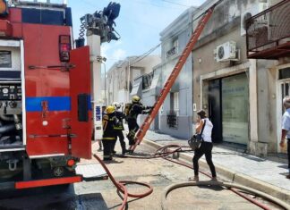 Incendio afectó un estudio de arquitectura
