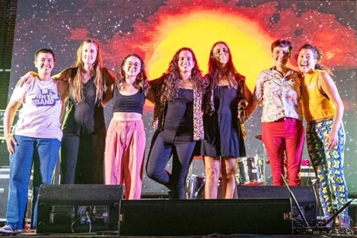 p8 - Preparan actividades para los festejos del Carnaval