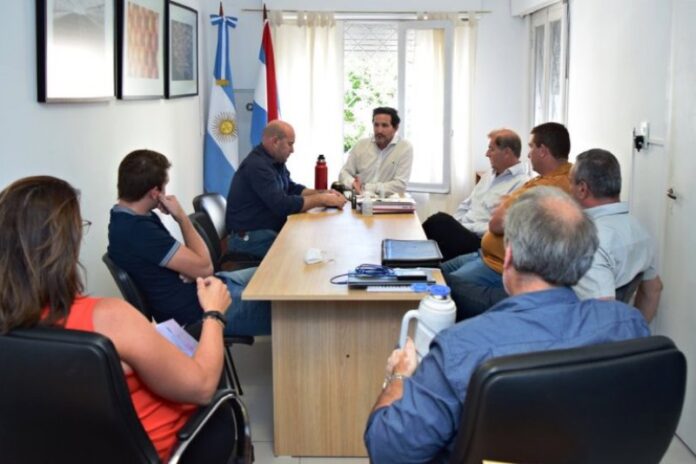 p8 - Se abre el diálogo con la Asociación de Citricultores