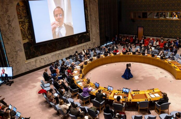 PÁGINA 9 PUTIN NIEGA ONU CONDENA