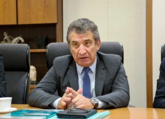 Urribarri llamó a “militar, hacer política y tener memoria”