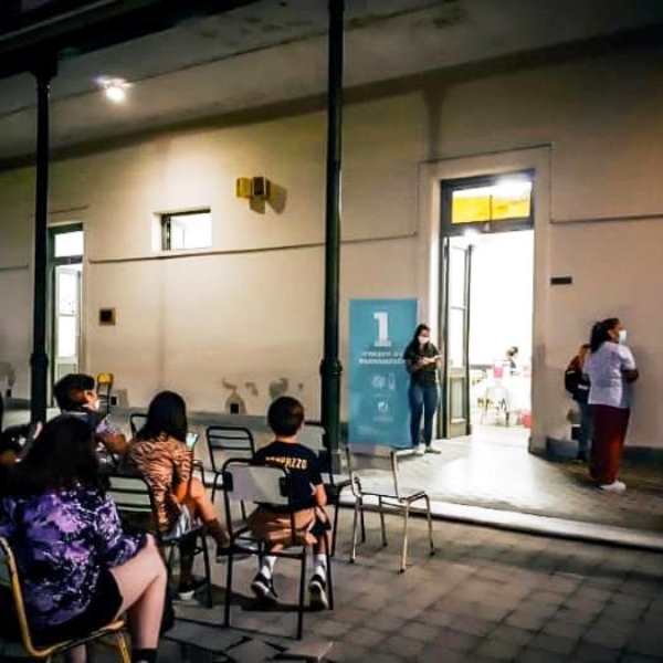 p5 va unaci+¦n descentralizada1