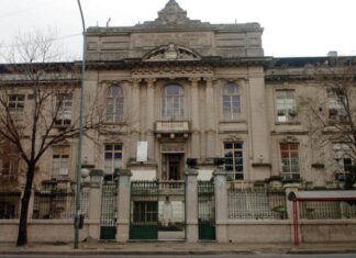 La Justicia homologó el acuerdo del Presidente para donar $1,6 millones al Malbrán