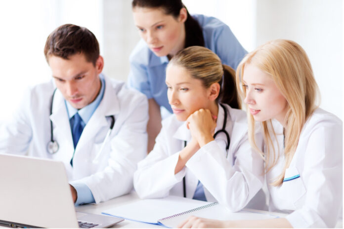 Médicos y pacientes2