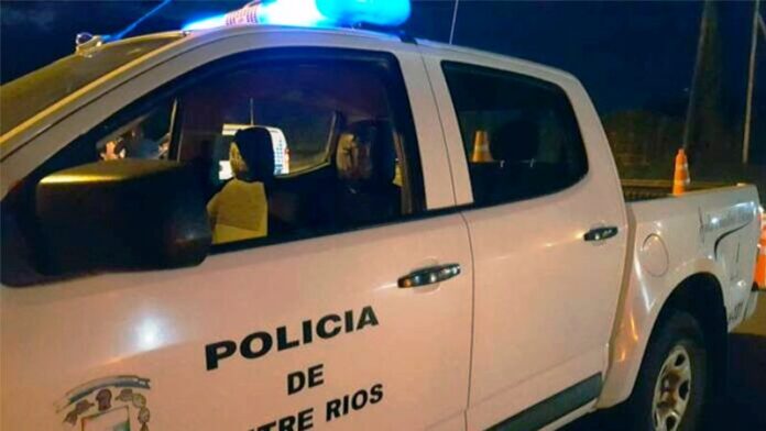 Pagina 7 12 de mayo 2022 Intentó dispararle a joven con un arma y lo agredió