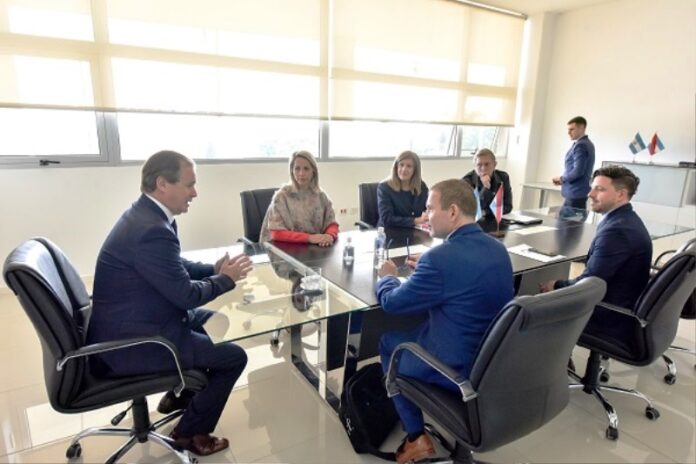 p2 - Eslovenia se interesó en los productos entrerrianos