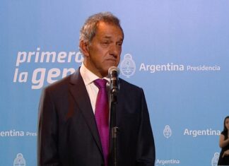 Scioli aclaró «no va a haber cepo de ningún tipo»