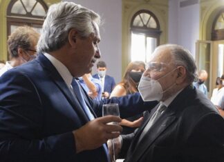 ALBERTO FERNÁNDEZ. «Si querían conocer la cara de la remarcación de precios, la tuvieron en AEA»