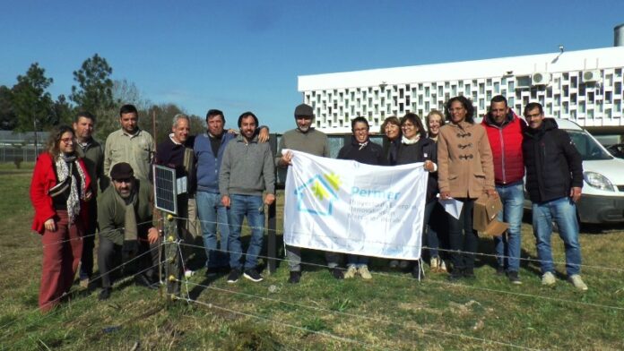 p2 - Capacitaron a técnicos para la entrega de boyeros solares