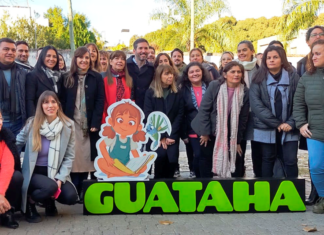 Presentaron el cuadernillo de la serie Viajeros