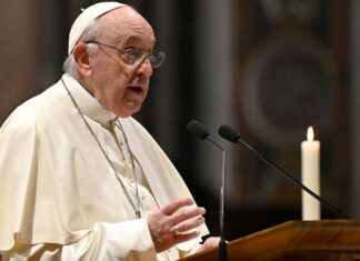 El Papa designó a tres mujeres en el organismo que nombra a los obispos