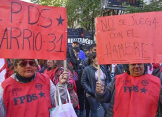 Organizaciones sociales se movilizan en reclamo de un salario básico universal