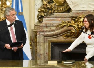 Batakis juró como nueva Ministra de Economía