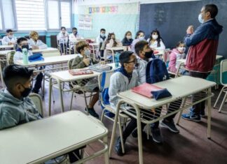 Los alumnos vuelven a las escuelas