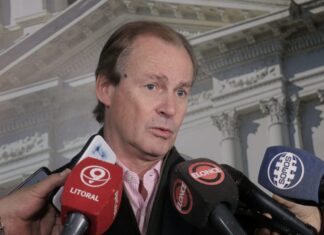 Bordet: “Cuando tengamos la orden judicial saldremos con la Policía a detener a quienes producen incendios intencionales”