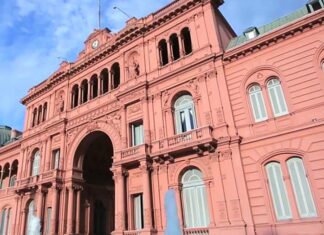 El Presidente encabeza en Casa de Gobierno la reunión del gabinete
