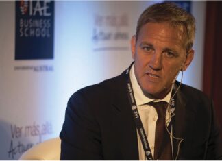 Bourdin: “Ya no hay lugar para viejas antinomias”