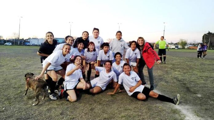 DEPORTES P 12 FÚTBOL FEMENINO