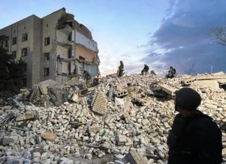 Ucrania evacua más de 200 mil residentes