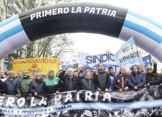 La CGT se reúne para analizar un posible paro con movilización