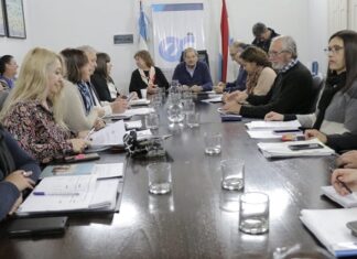 Este martes se reúne el Gobierno con los gremios estatales y docentes