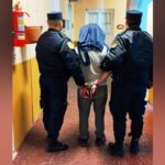 Pagina 7 Atraparon a ladrón escapando por los techo debía estar en rehabilitación