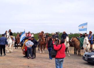 Isleños. Expresaron su rechazo a la ley de humedales