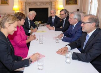 Fernández se reunió con el FMI