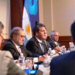 p8 – Sergio Massa se reunió con empresarios en Washington