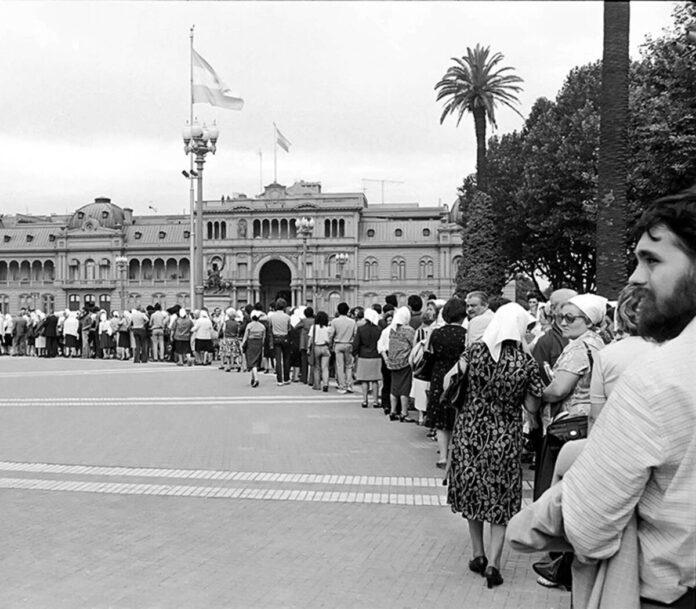 Argentina, 1985. reflexión sobre sus ausencias