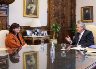 El Gobierno confirmó que analiza otorgar un bono a fin de año para trabajadores en relación de dependencia