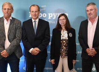 Bordet y empresarios participaron de la apertura de la Expo Pyme organizada por Banco Nación