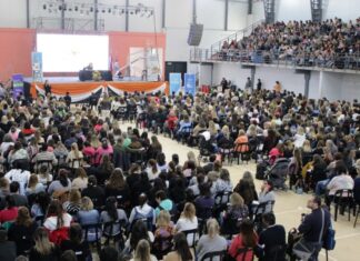 El Congreso de Educación tuvo un inicio multitudinario