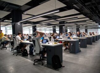 OFERTA LABORAL… Mercado Libre en busca de empleados