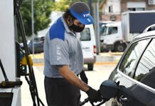 Combustibles: YPF extendió el esquema para amortiguar la crisis petrolera