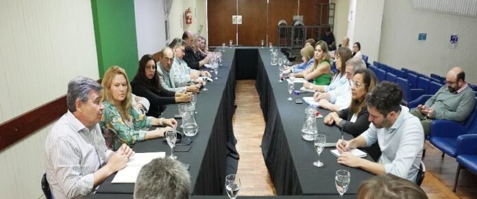 p2 - Los gremios rechazaron la propuesta salarial