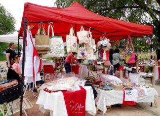 Los feriantes agasajaron a las madres uruguayenses